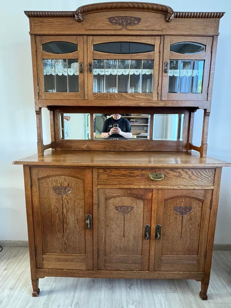 Antieke eiken buffetkast/vitrinekast Art Nouveau, Antiek en Kunst, Ophalen