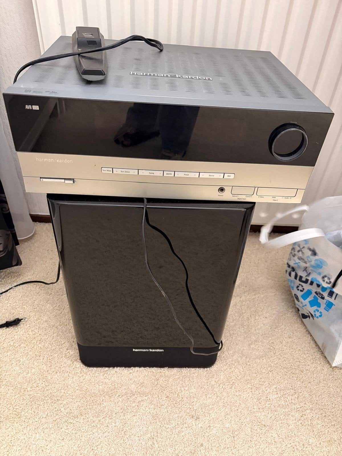 Harman Kardon AVR 132 Receiver met SUB-TS7 Subwoofer, Overige merken, Ophalen of Verzenden, 120 watt of meer, Gebruikt