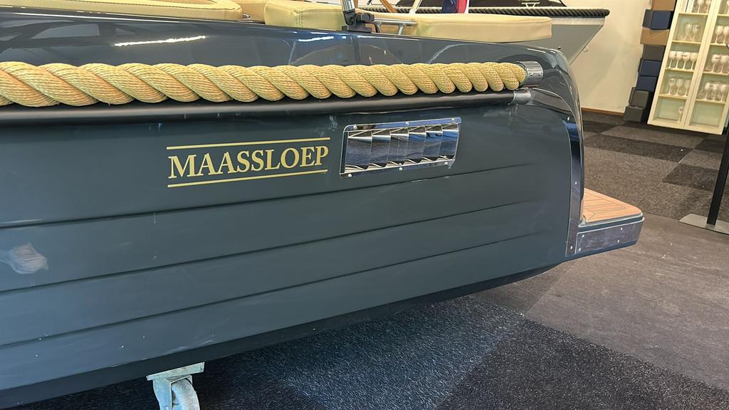 Maasloep 590 honda 20pk antraciet kleur nieuw luxe opties, Watersport en Boten, 10 tot 30 pk, Ophalen of Verzenden, Zo goed als nieuw
