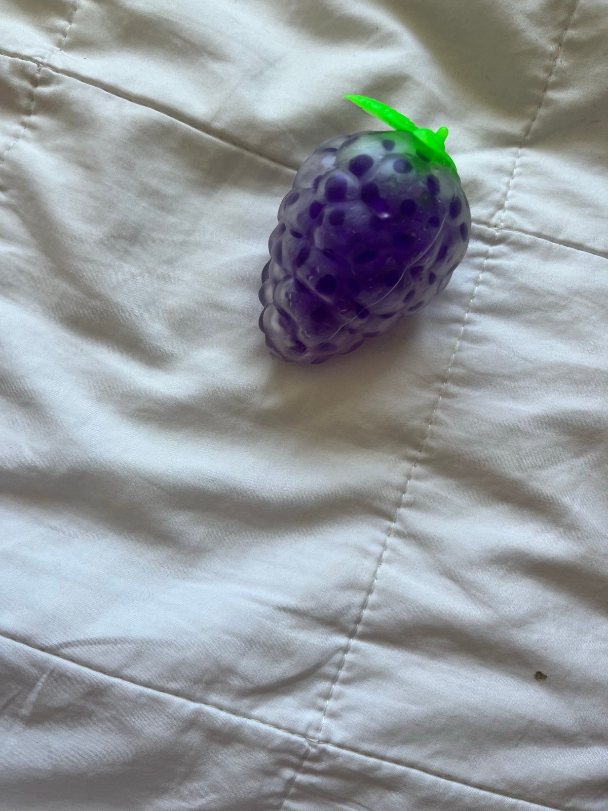 Druif Squishy met Orbeez - Stressverlichter, Kinderen en Baby's, Speelgoed | Overig, Ophalen of Verzenden, Nieuw, Jongen of Meisje