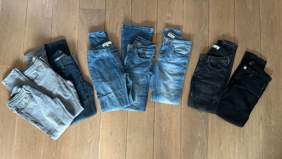 8 spijkerbroeken maat 36/S van diverse merken, Kleding | Dames, Ophalen of Verzenden, Gedragen, Blauw, W28 - W29 (confectie 36)