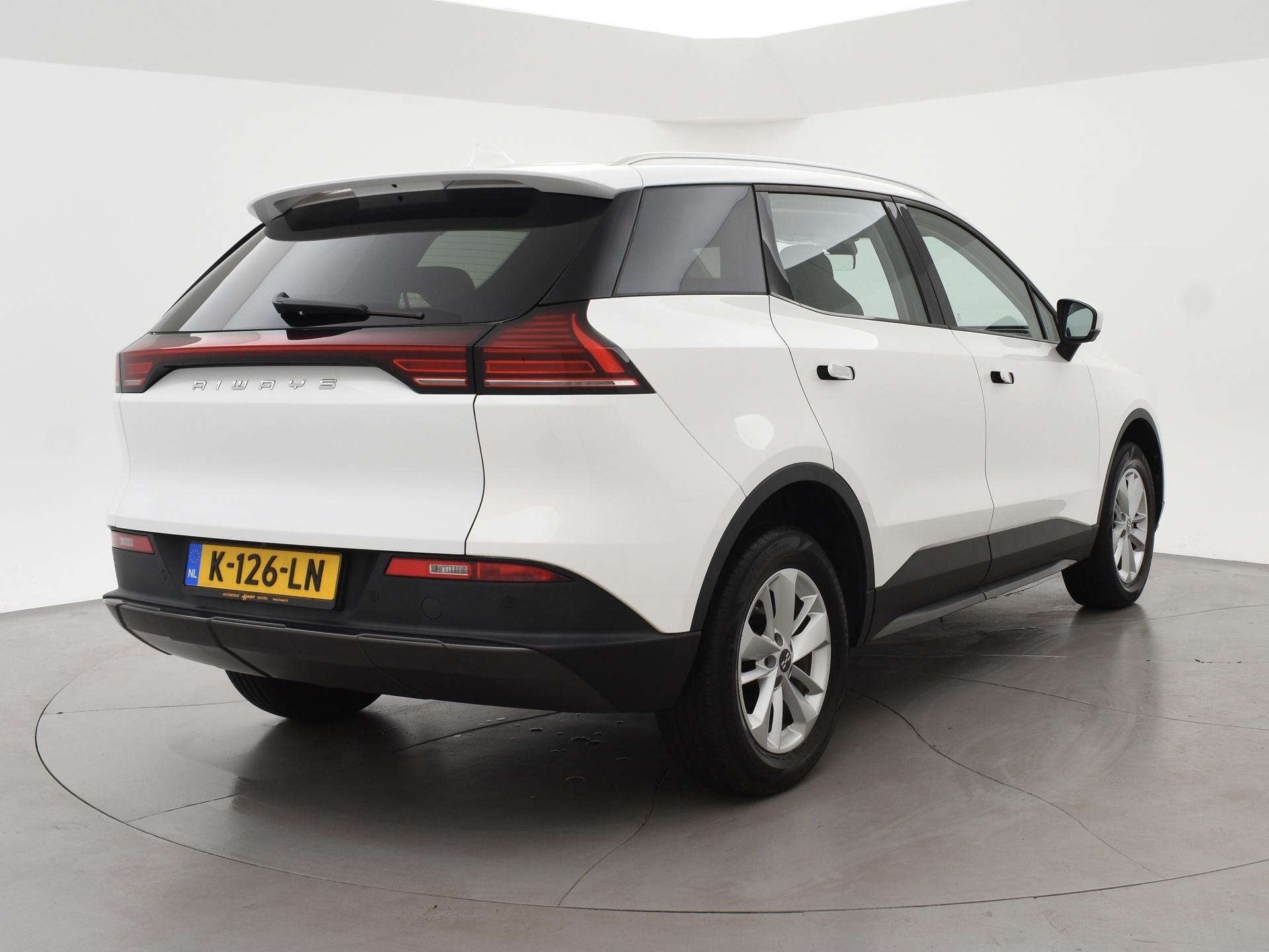 Aiways U5 63kWh 204 PK + 360 CAMERA | ADAPTIVE CRUISE | ELEK, Auto's, Gebruikt, Origineel Nederlands, 1695 kg, SUV of Terreinwagen