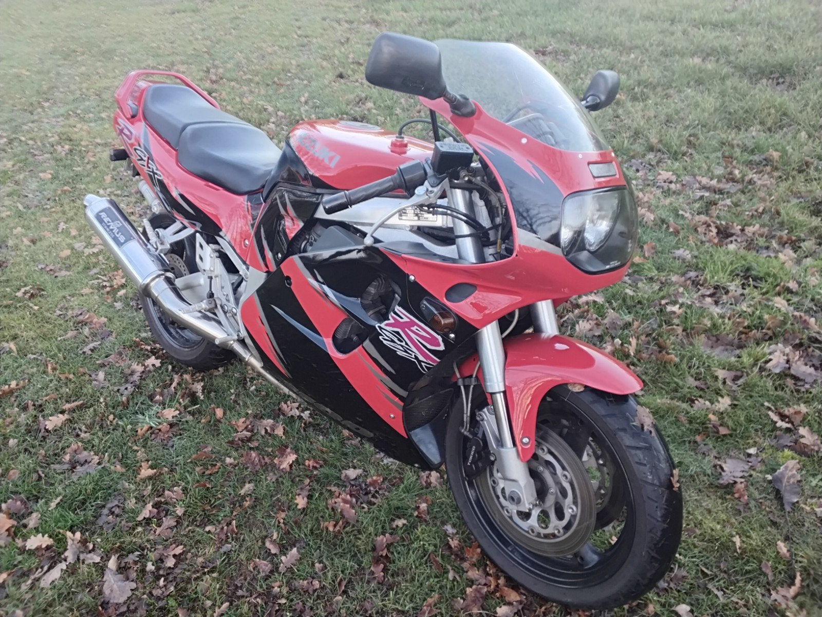 1993 project of onderdelen gsxr1100w  gsxr1100 gsxr gsx 1100, Motoren, Onderdelen | Suzuki, Ophalen