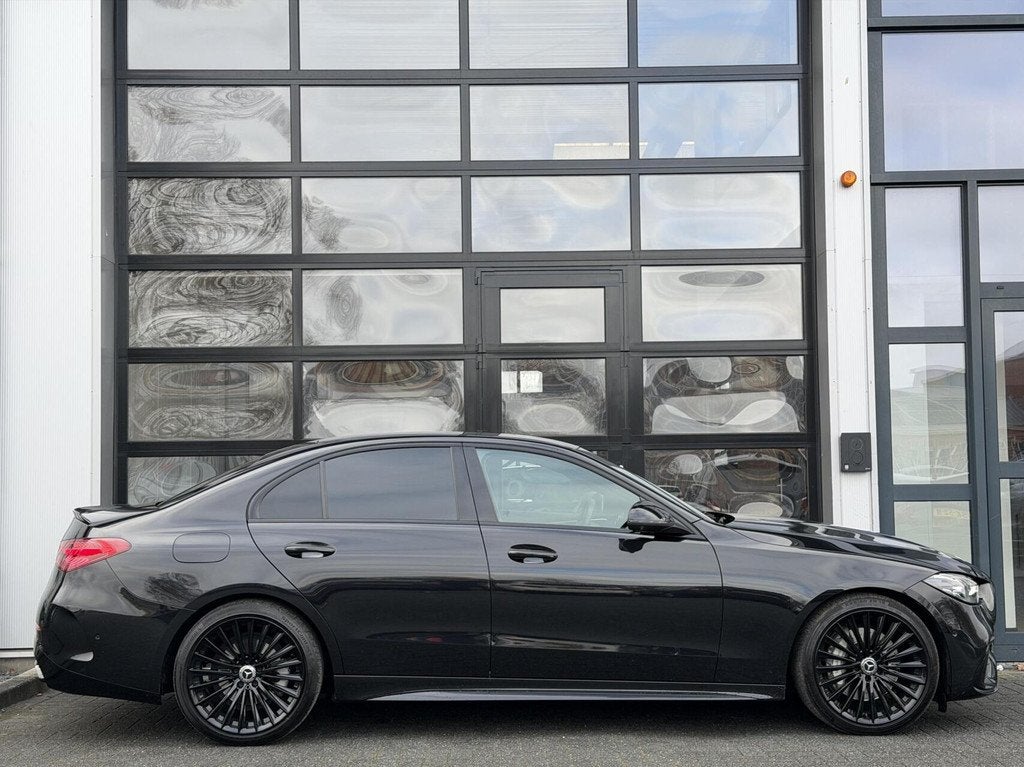 Mercedes C-klasse 180 AMG / C63 AMG ed / Sfeer / 360 / LUXE, Auto's, Automaat, Euro 6, 4 cilinders, Zwart