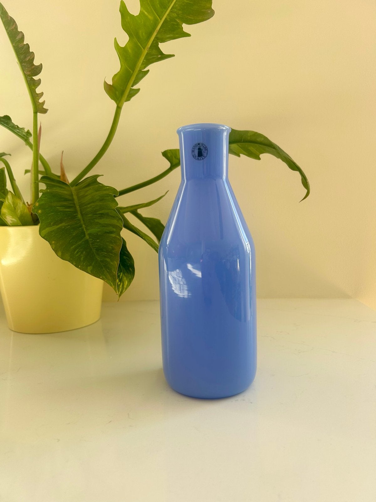 Nieuw! IKEA Karaf Tesammans - Blauw Glas, IKEA, Nieuw, Ophalen of Verzenden, Glas