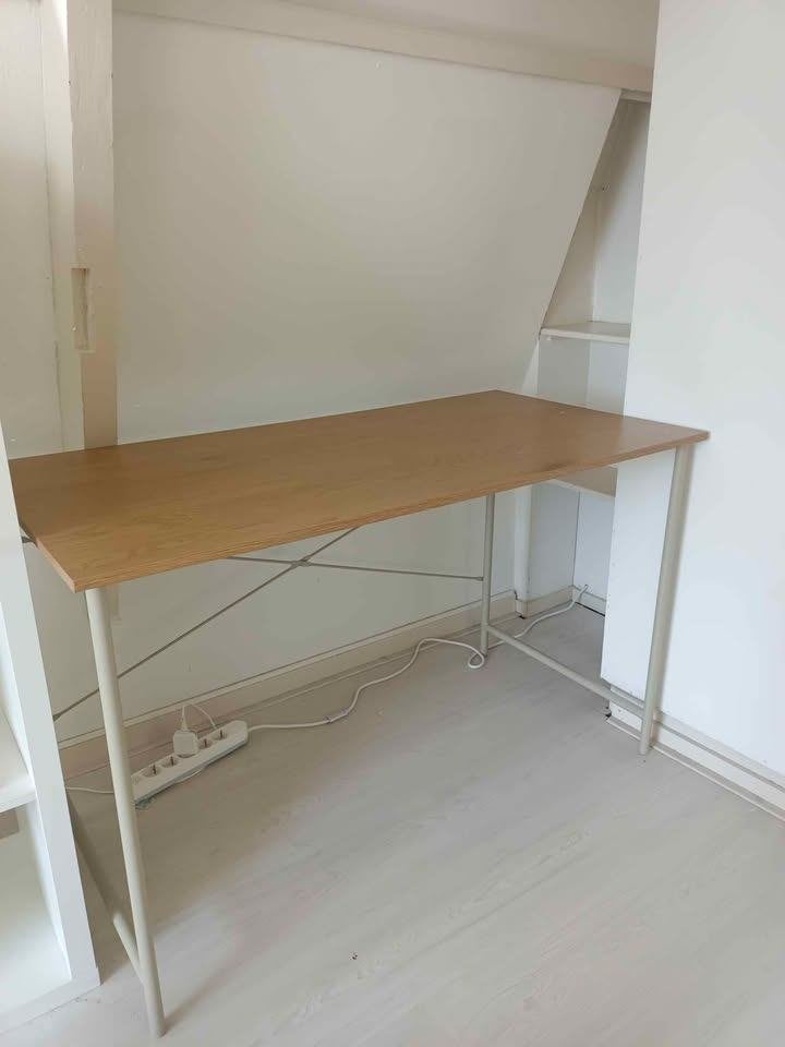 Bureau Jysk 60x120x75cm, Ophalen, Zo goed als nieuw, Jysk, Computerbureau