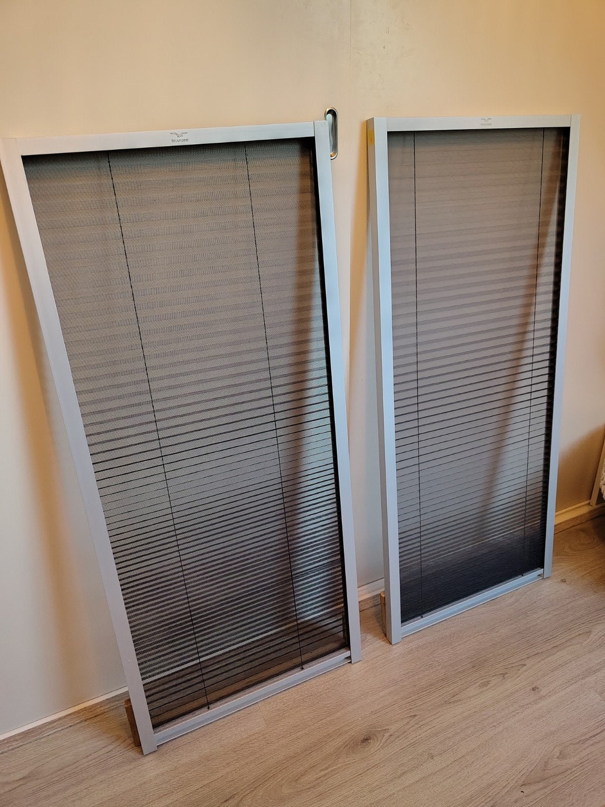 Plisse raamhor 2stuks Bruynzeel vliegenhor voor smalle ramen, Ophalen, Zo goed als nieuw, Minder dan 80 cm, 80 tot 120 cm
