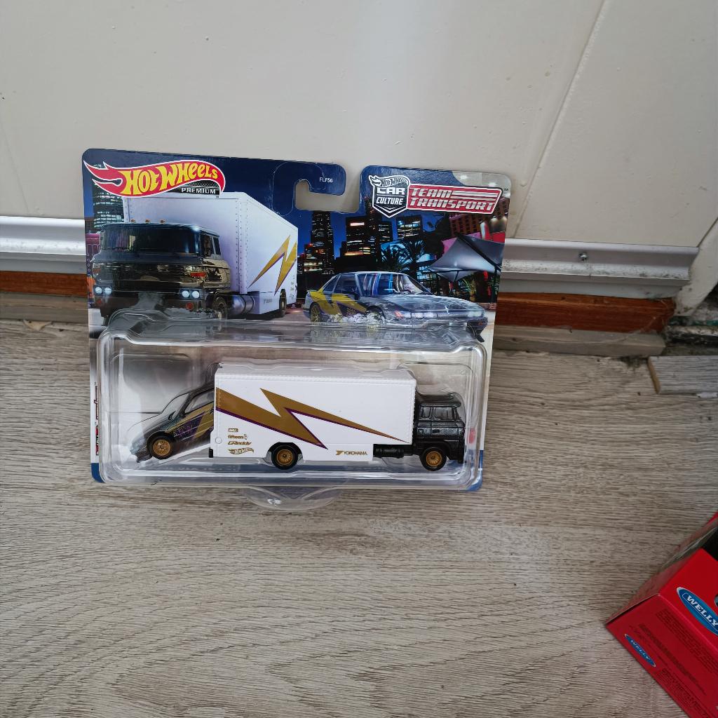 Hot Wheels TEAM TRANSPORT NISSAN SILVA SAKURA SPRINTER, Ophalen of Verzenden, Nieuw, Auto