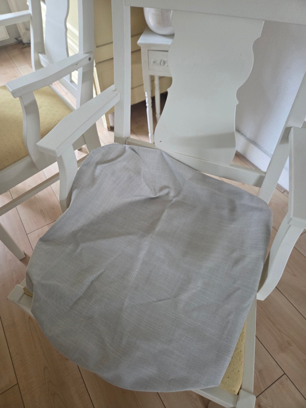 Foto 9 van IKEA Ingatorp uitschuifbare eettafel met 4 stoelen