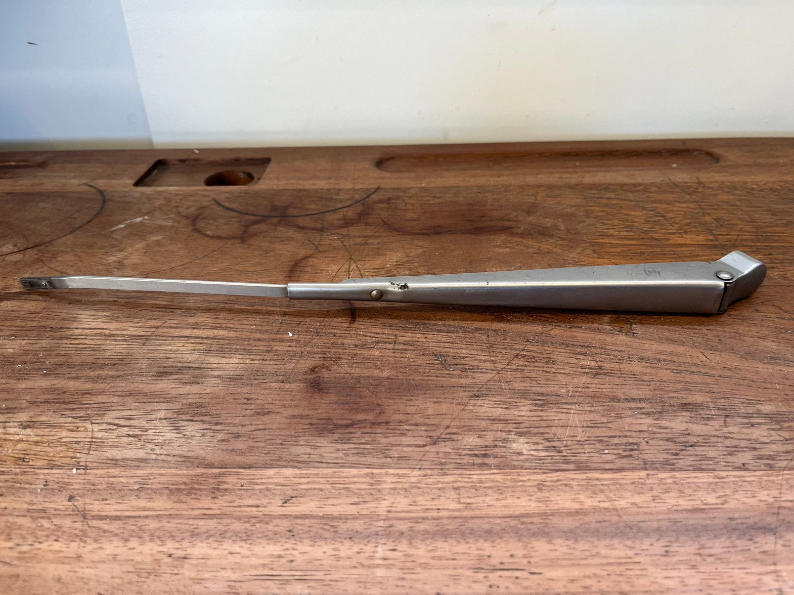 Volvo 244 242 enkele ruitenwisser arm silver, Ophalen of Verzenden, Volvo