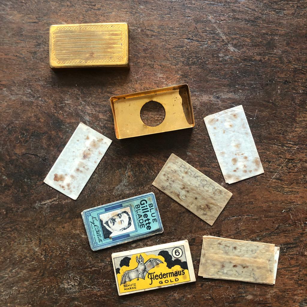 Vintage scheermesjes, Ophalen of Verzenden, Zo goed als nieuw