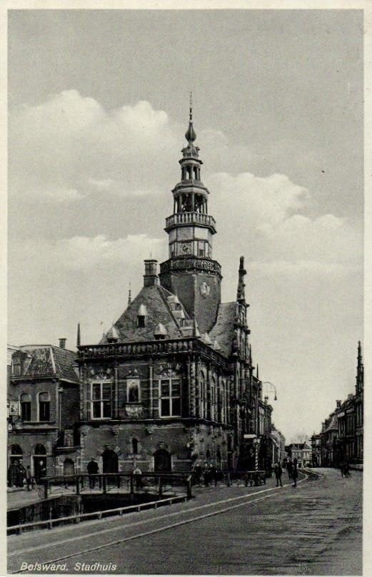 Bolsward. Stadhuis - volk - 1939 gelopen, Ophalen of Verzenden, 1920 tot 1940, Gelopen, Friesland