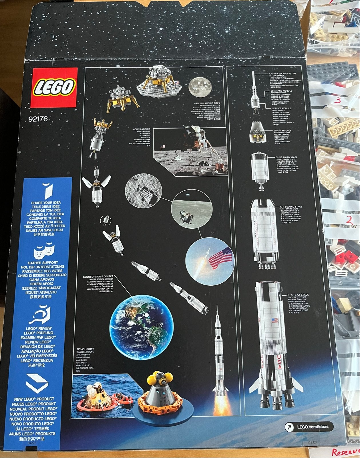 LEGO NASA Apollo Saturn V (92176) - Zo goed als nieuw, Lego, Ophalen of Verzenden, Complete set, Compleet