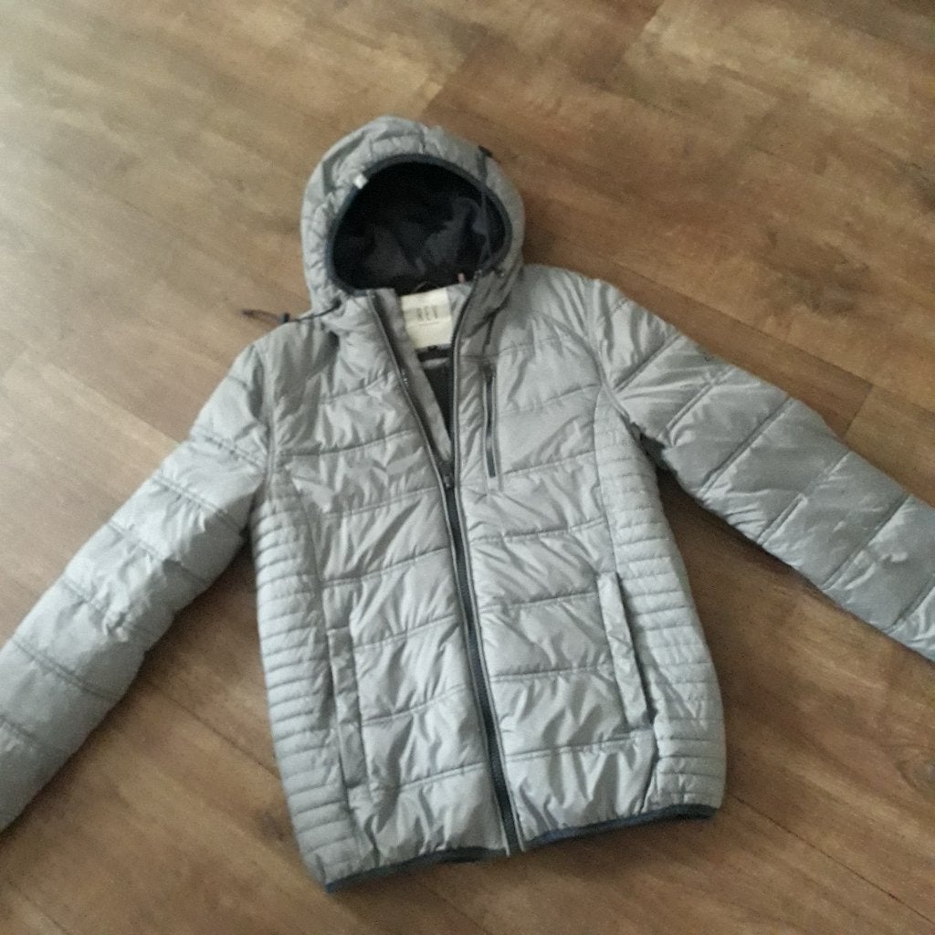 Winterjas, lichtgrijs mt. M, Maat 48/50 (M), Ophalen of Verzenden, Zo goed als nieuw, Grijs