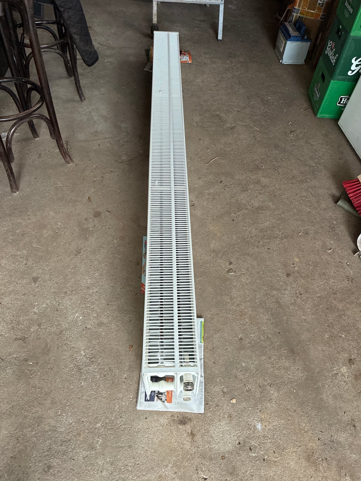 Thermrad CV radiator - 220x16x20 cm, Gebruikt, Minder dan 30 cm, Radiator, 150 cm of meer
