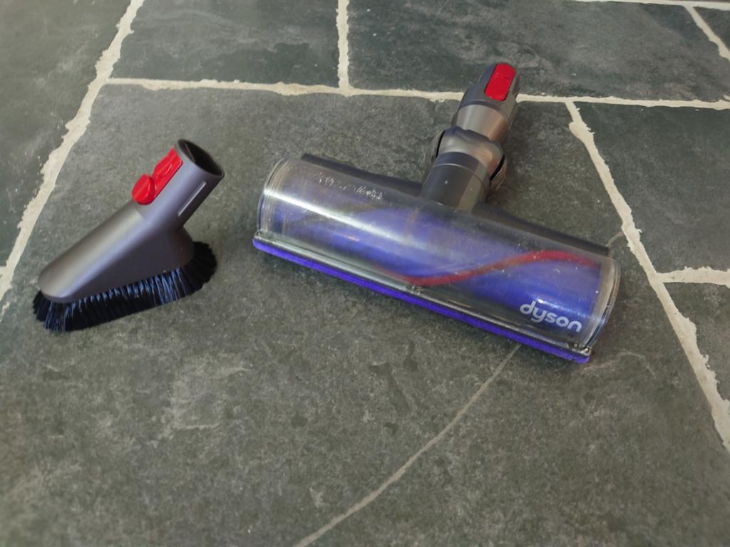 2 originele Dyson onderdelen, Witgoed en Apparatuur, Stofzuigers, Ophalen of Verzenden, Gebruikt, Dyson