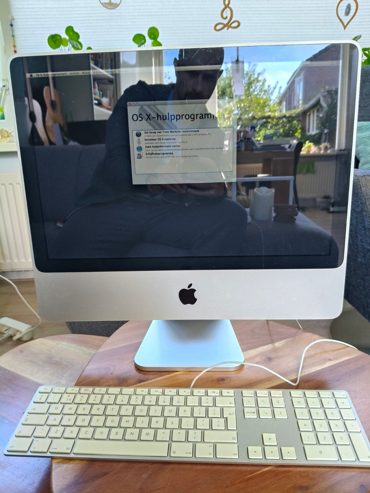 Apple iMac 20-inch (begin 2008) - Zonder OS, Ophalen, Gebruikt, 2 tot 3 Ghz, 20 inch