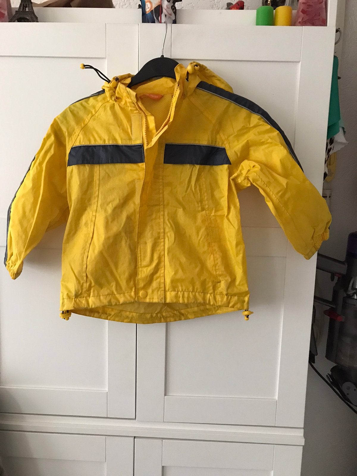 Hema Gele Regenjas Maat 98/104, Ophalen of Verzenden, Gebruikt, Jongen of Meisje, Jas