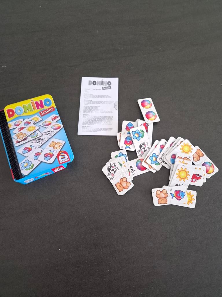 Domino Junior - Leuk kinderspel in handig blikje, Een of twee spelers, Ophalen of Verzenden, Zo goed als nieuw, Schmidt Spiele