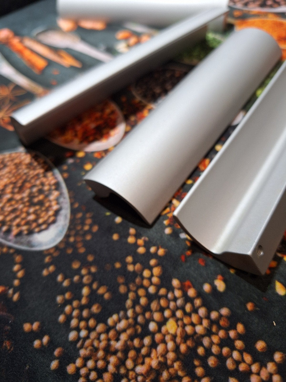 21 Gebruikte Komgrepen - Aluminium Look, Zilver, Ophalen of Verzenden, Metaal, Overige typen