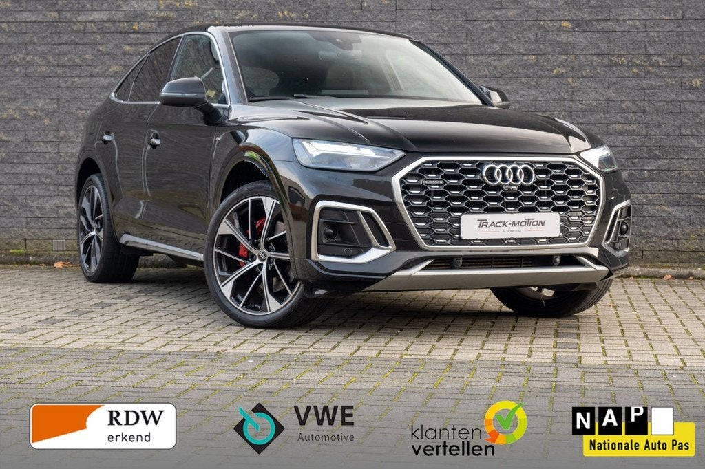 Audi Q5 Sportback Sportback 50 TFSI e s-line Black, Auto's, Audi, Automaat, Zwart, 4 cilinders, Leder en Stof