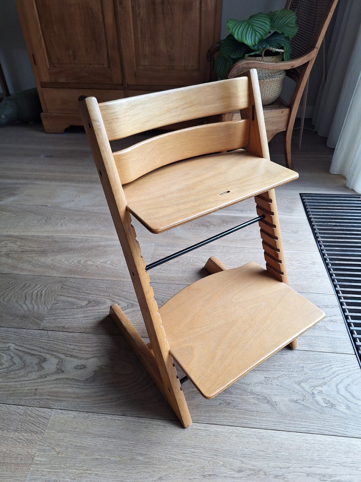 Stokke Tripp Trapp meegroeistoel - Natuurlijk hout, Kinderen en Baby's, Ophalen, Gebruikt, Meegroeistoel, Aanschuifbaar