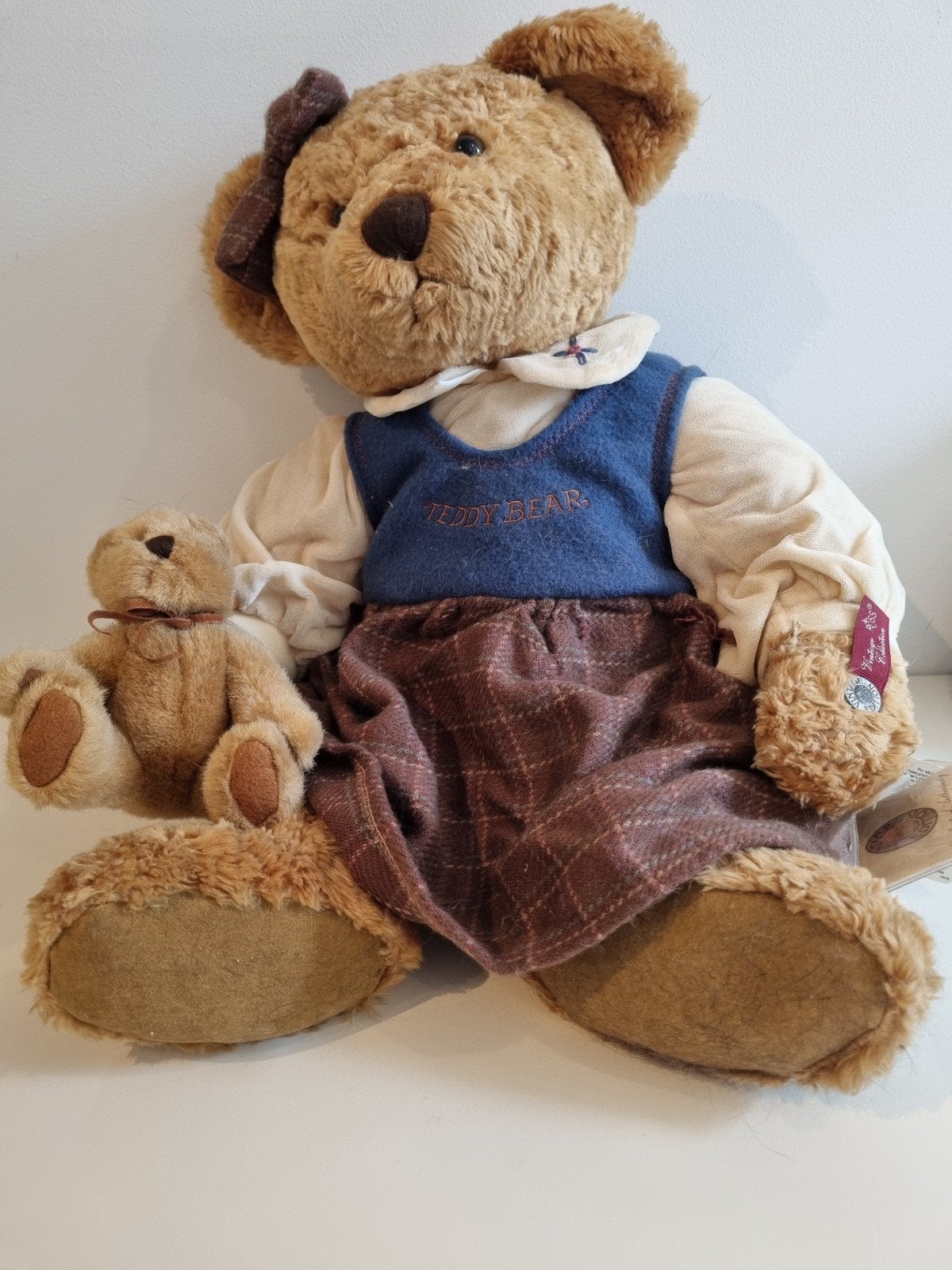 Russ Vintage Collection Teddybeer met certificaat, Overige karakters, Beer, Ophalen of Verzenden, Zo goed als nieuw