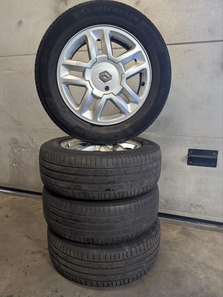 16" Inch Renault Sportvelgen met Michelin banden, Ophalen, 16 inch, 205 mm, Band(en)