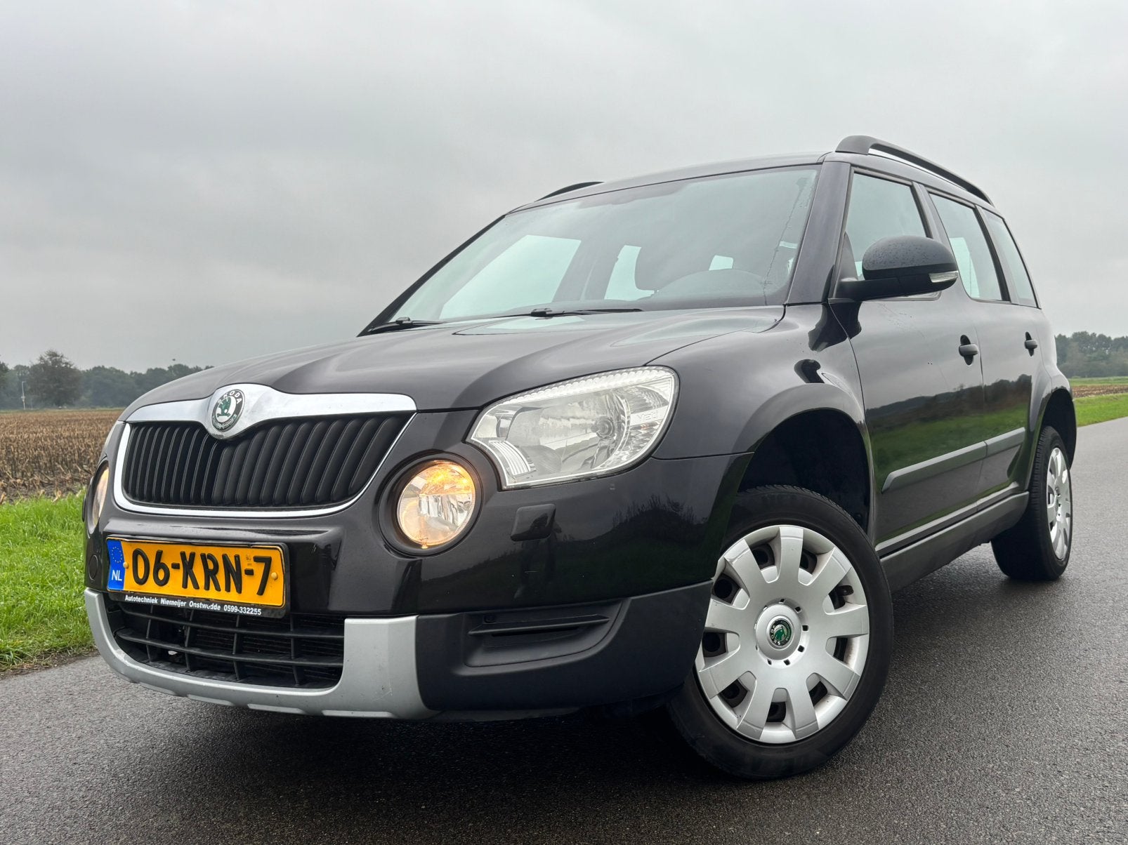 Skoda Yeti 1.2 TSI 77KW 2010 APK 04-2027 Airco NL Auto + NAP, Auto's, Voorwielaandrijving, Euro 5, Stof, Electronic Stability Program (ESP)