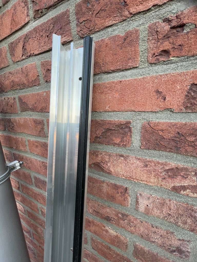 Aluminium daktrim EPDM, Ophalen, Gebruikt