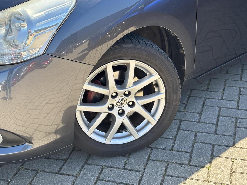 Toyota Verso 1.8 VVT-i Dynamic Business, Auto's, Voorwielaandrijving, Euro 5, Gebruikt, 4 cilinders