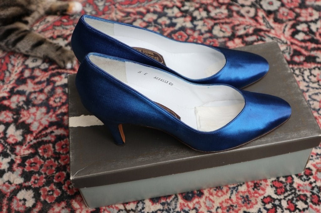 1 paar blauwe pumps maat 5 / 38 - Bally, Kleding | Dames, Schoenen, Pumps, Blauw, Ophalen of Verzenden, Zo goed als nieuw