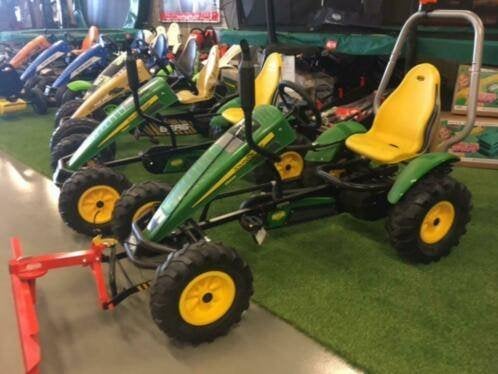 Berg Traxx John Deere Fendt Case Claas BFR tractor nu €823, Kinderen en Baby's, Speelgoed | Buiten | Skelters, Ophalen of Verzenden