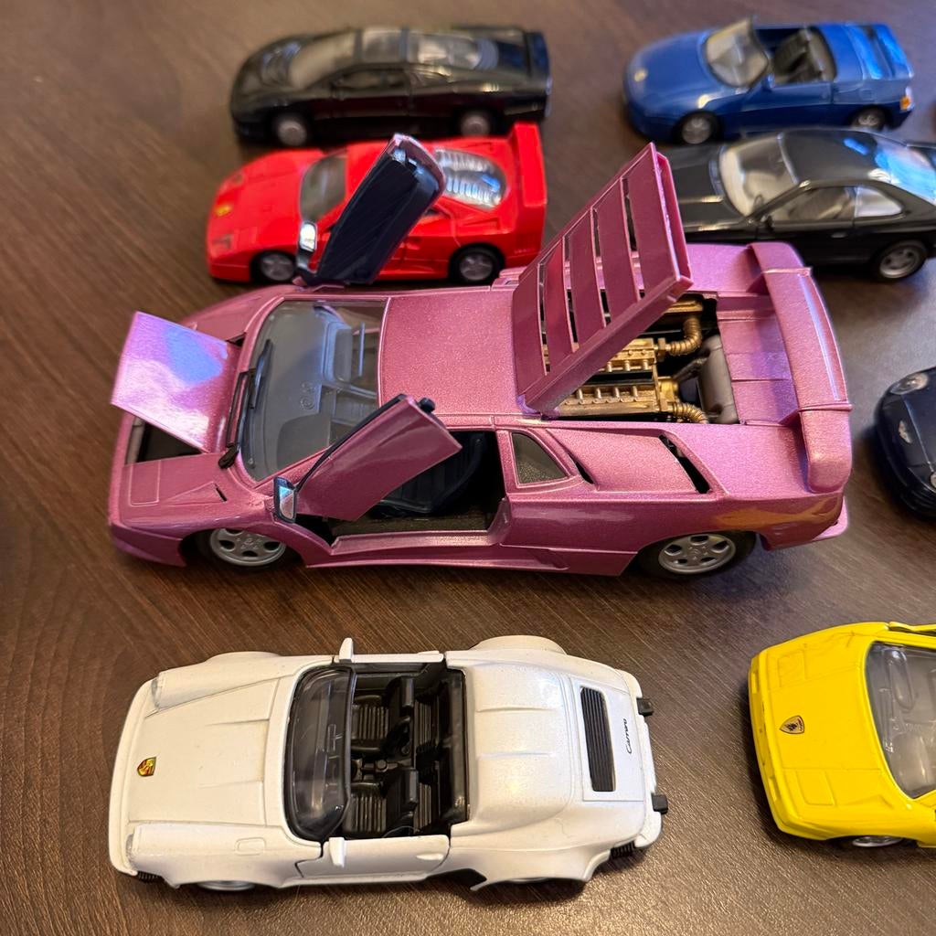 Diverse Maisto Shell modelauto's, Hobby en Vrije tijd, Modelauto's | 1:24, Zo goed als nieuw, Auto, Maisto, Ophalen of Verzenden