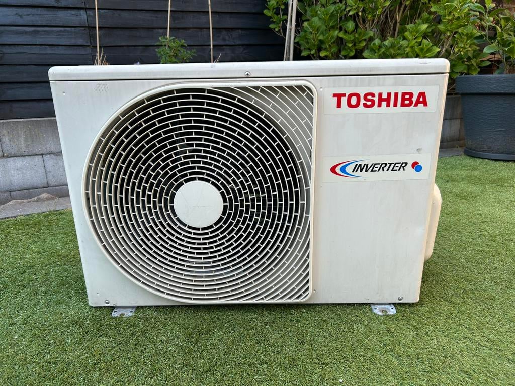 Toshiba inverter duo split airco, Witgoed en Apparatuur, Airco's, Ophalen, 3 snelheden of meer, Afstandsbediening, Gebruikt