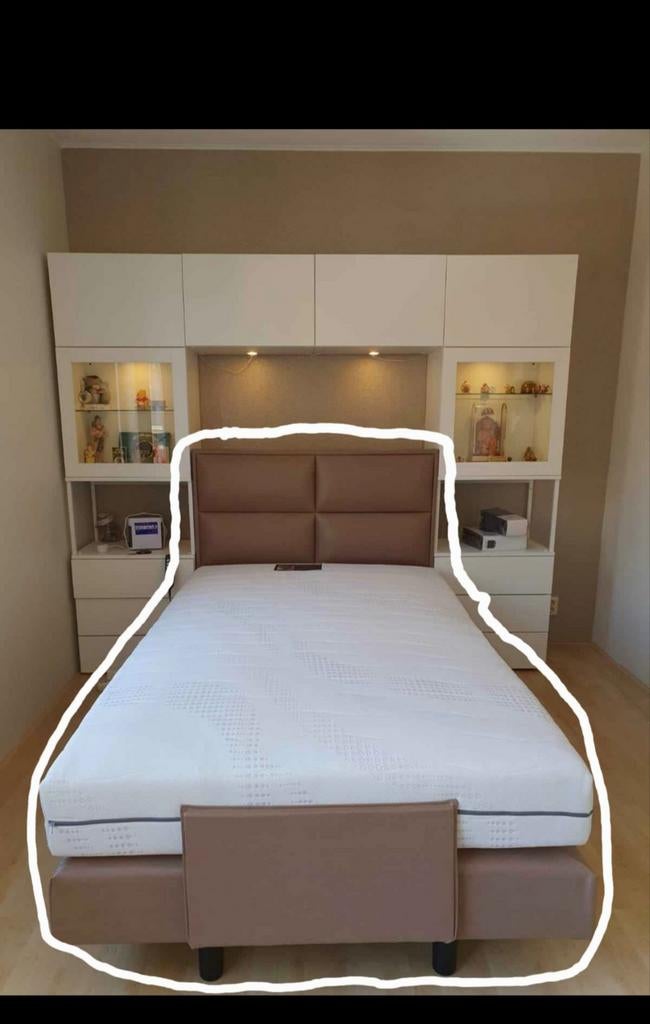 Elektrisch bedienbaar bed 120x200 cm - Zonder ombouw, Verstelbaar, Eenpersoons, Ophalen of Verzenden, Zo goed als nieuw