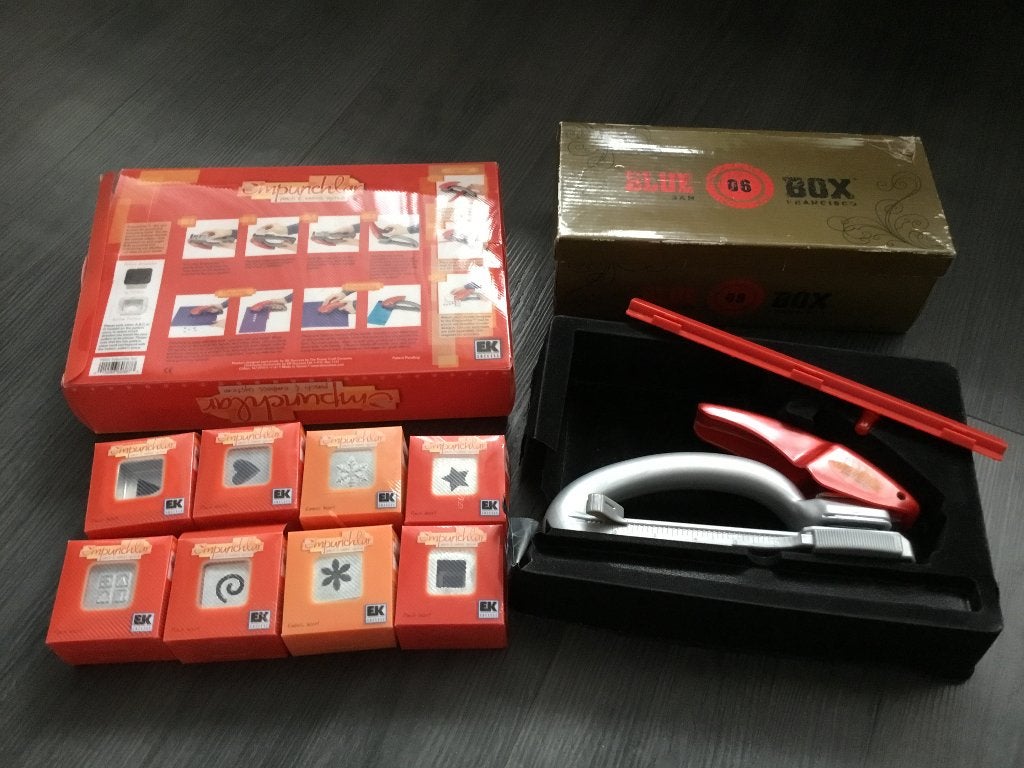 EMPUNCHLAR…embossing en pons systeem, Ophalen of Verzenden, Nieuw