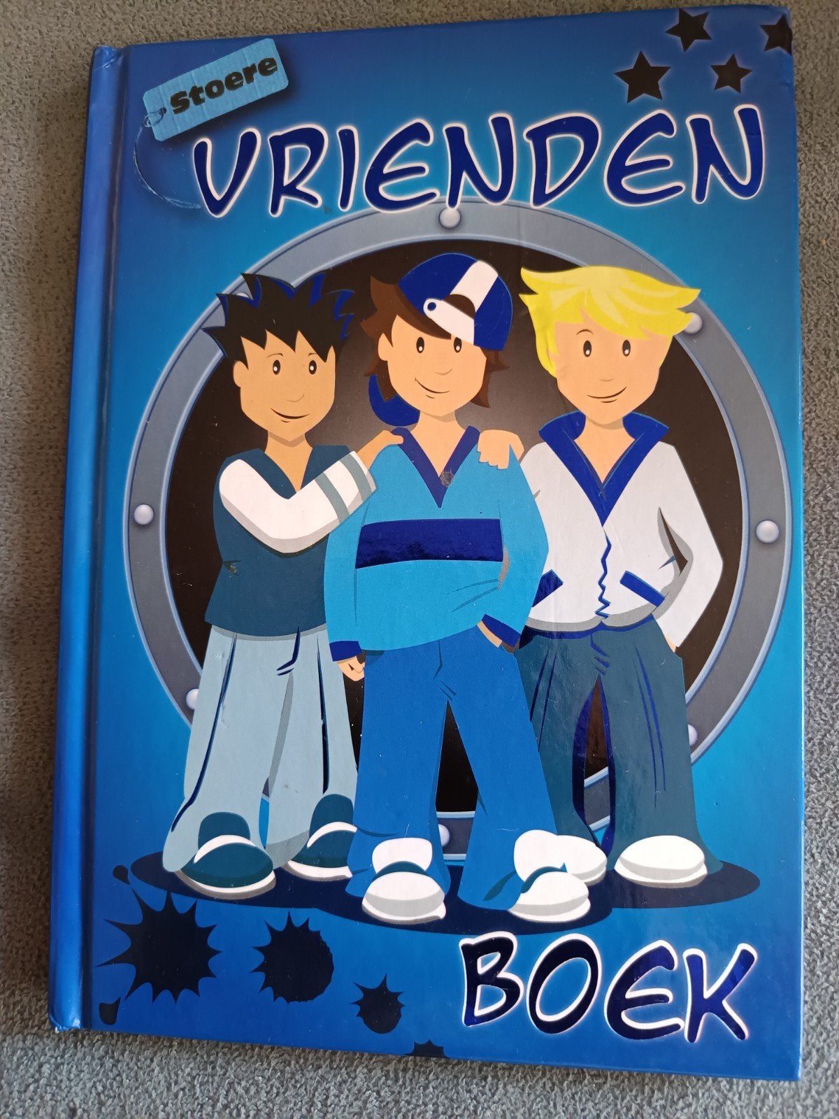 Stoere Vriendenboek voor jongens, Ophalen of Verzenden, Zo goed als nieuw, Onbekend, Non-fictie