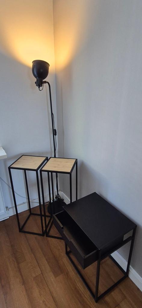 Industriële set: Bijzettafel, 2 standaards en vloerlamp, Ophalen, Zo goed als nieuw