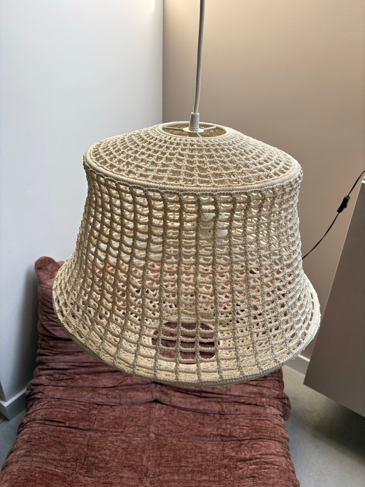 Gehaakte hanglamp - Piet Hein Eek voor Ikea, Ophalen of Verzenden, Zo goed als nieuw, Textiel, E27 (groot)
