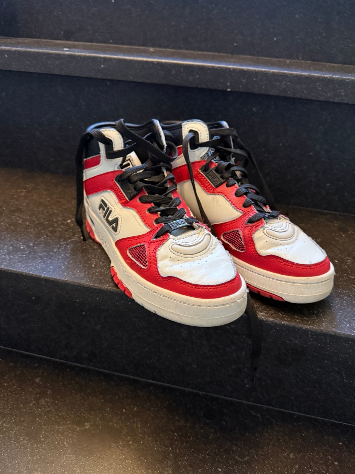 Fila Teratach 600 sneakers rood/wit maat 37,5, Ophalen of Verzenden, Gedragen, Rood, Sneakers of Gympen