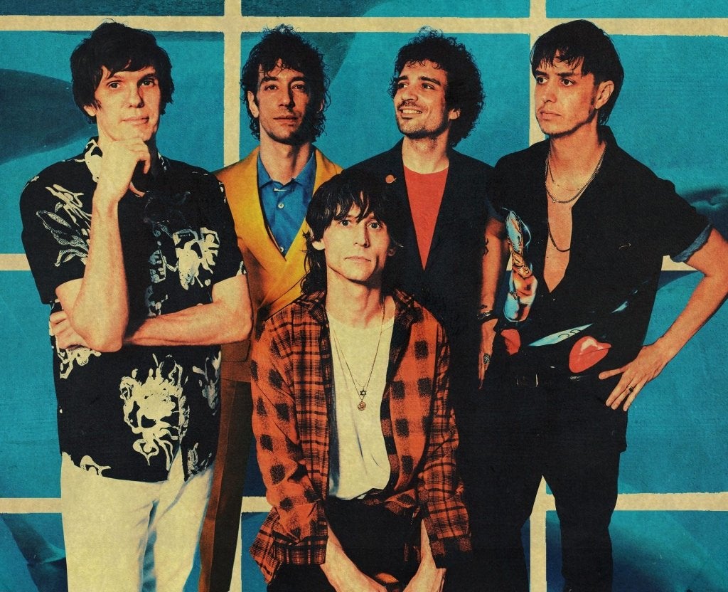 Twee zitplaatsen The Strokes Düsseldorf, Drie personen of meer, Oktober