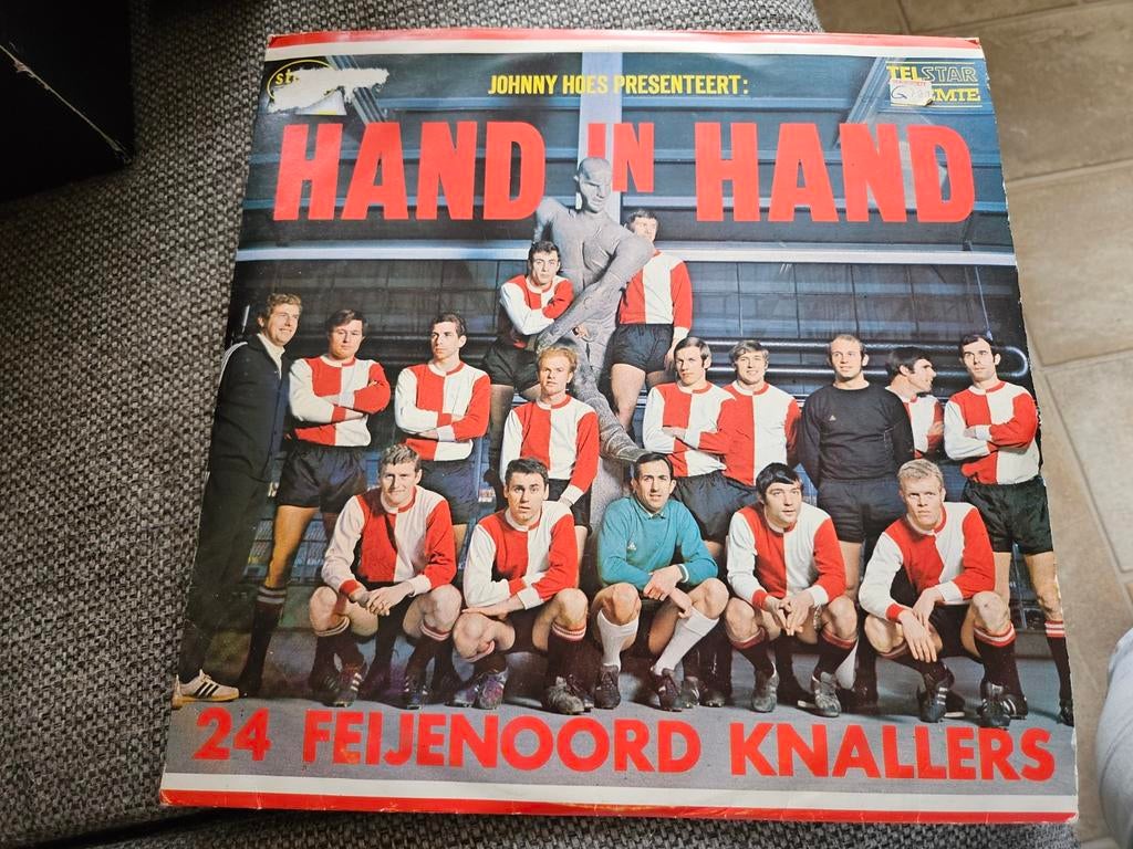 Feyenoord - Hand in Hand: 24 Feyenoord Knallers LP, Ophalen of Verzenden, Gebruikt