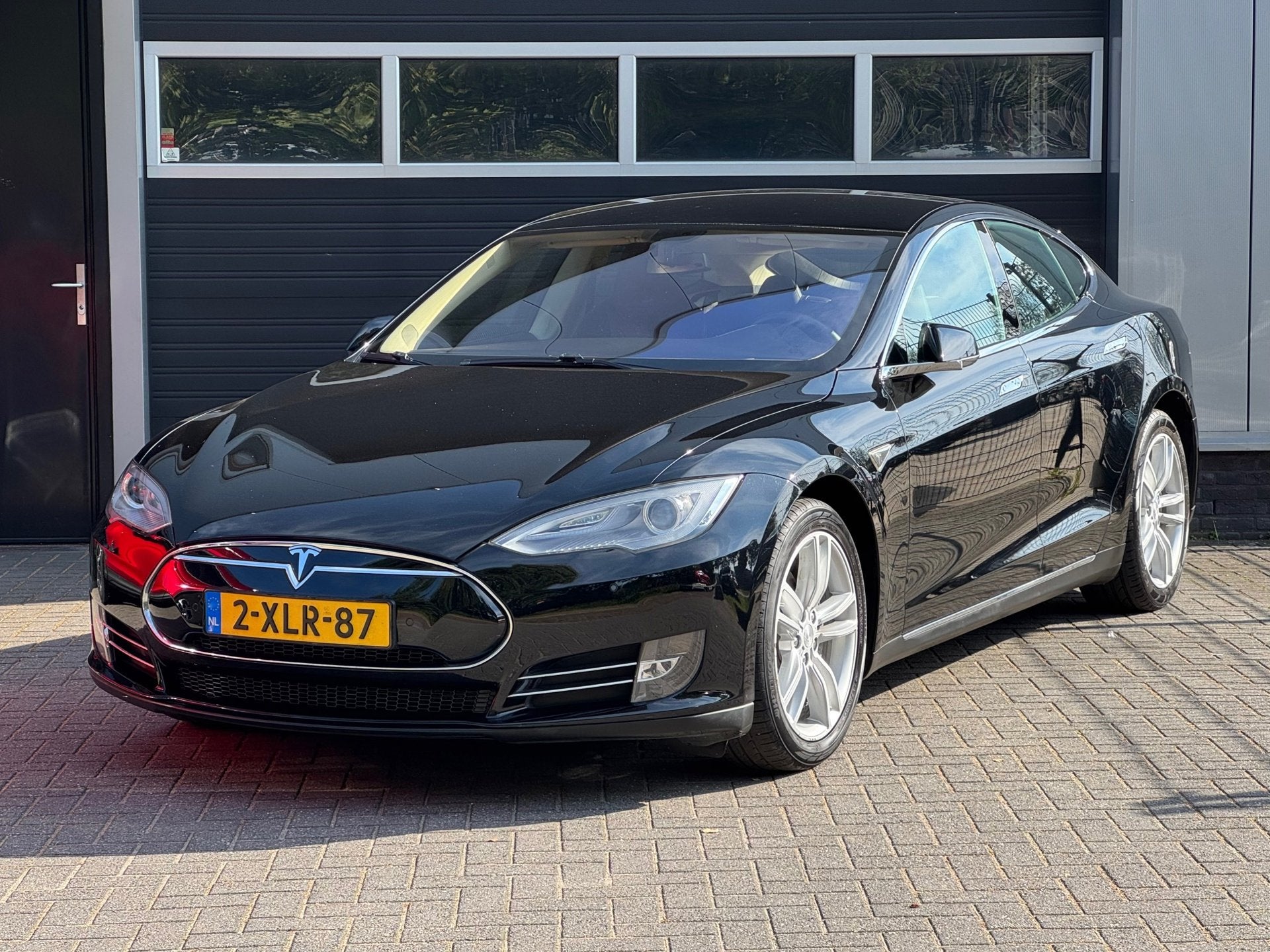 Tesla Model S 60 Base Camera, Cruise, Navi, NAP