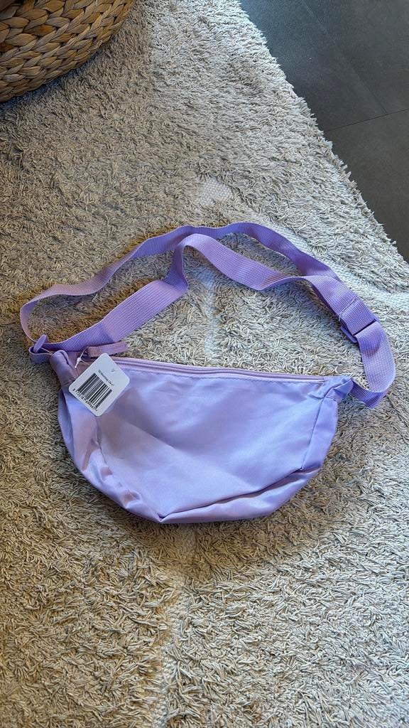 Lila heuptasje / crossbody tas – nieuw met label, Sieraden, Tassen en Uiterlijk, Tassen | Damestassen, ., Ophalen of Verzenden
