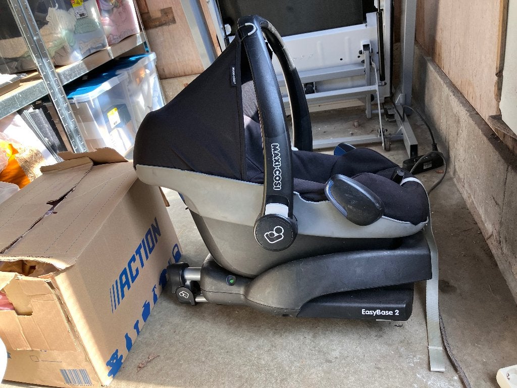 Maxicosi Pebble & Easy Base, Ophalen, 0 t/m 13 kg, Maxi-Cosi, Gebruikt