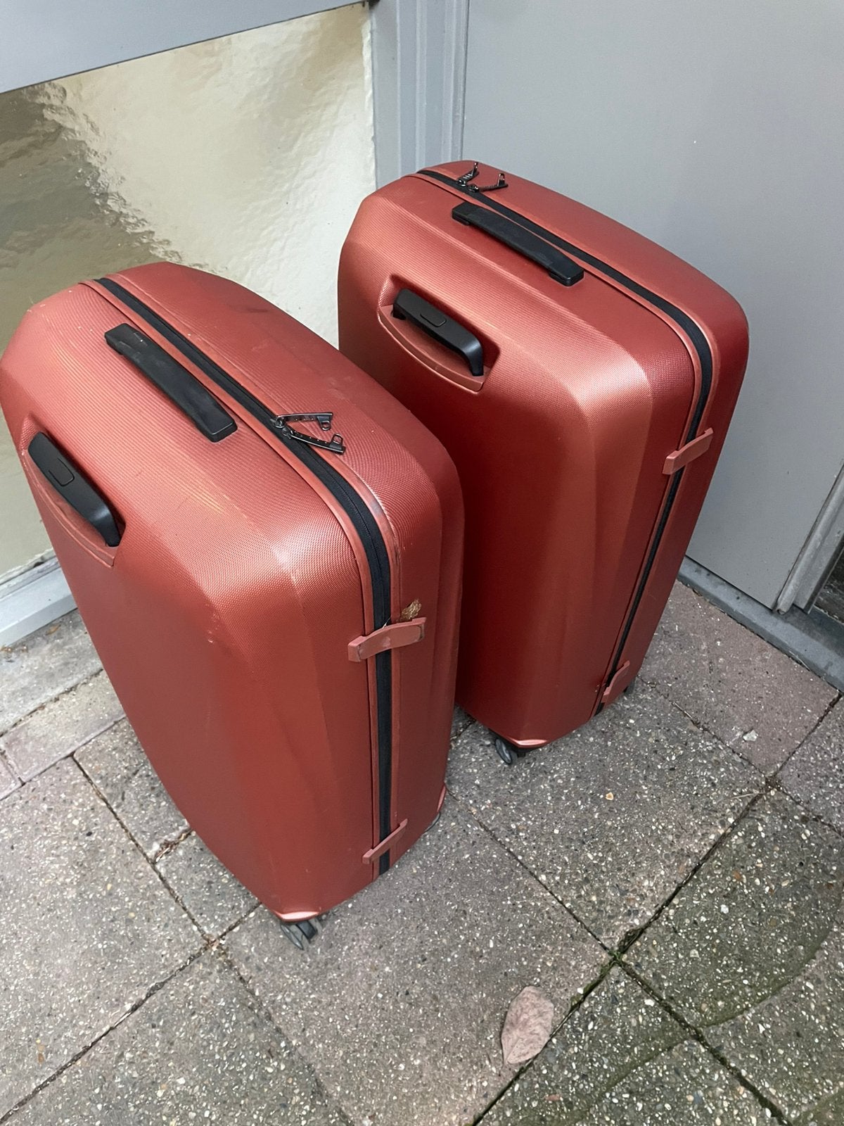 Samsonite Kofferset – 2 Koffers | €35 Samsonite Luggage, Sieraden, Tassen en Uiterlijk, Ophalen, Zo goed als nieuw, Hard kunststof