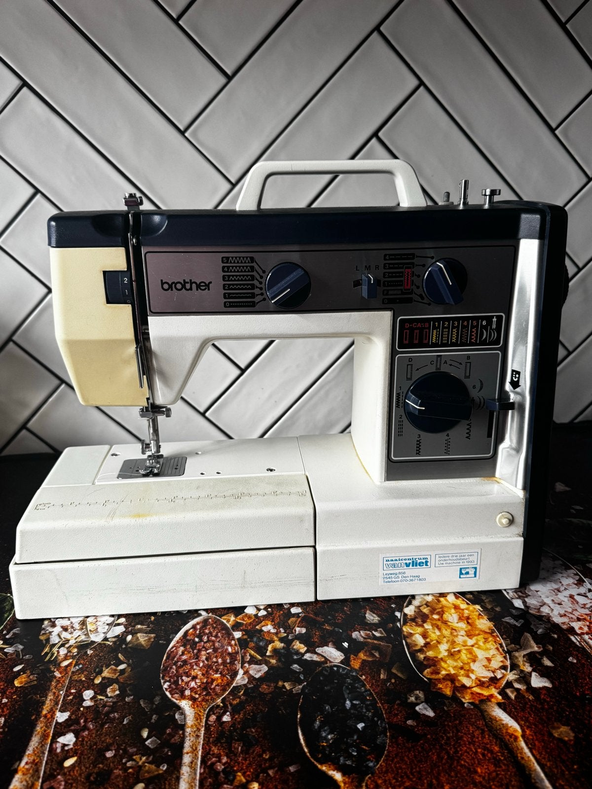Brother VX760 Naaimachine - Werkt uitstekend voor zijn leeft, Ophalen, Gebruikt, Naaimachine, Brother