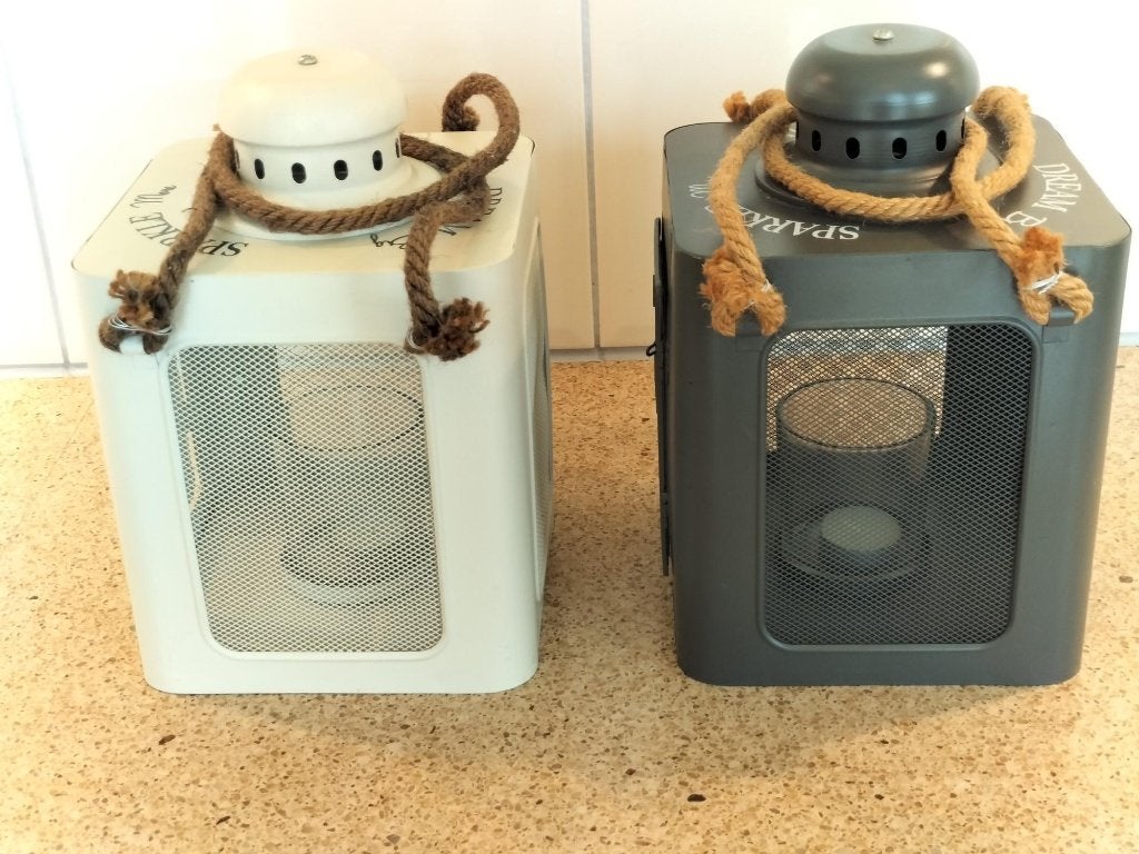 Set van 2 mooie grote vierkante windlichten wit + grijs, Overige materialen, Windlicht, 26 cm, Wit