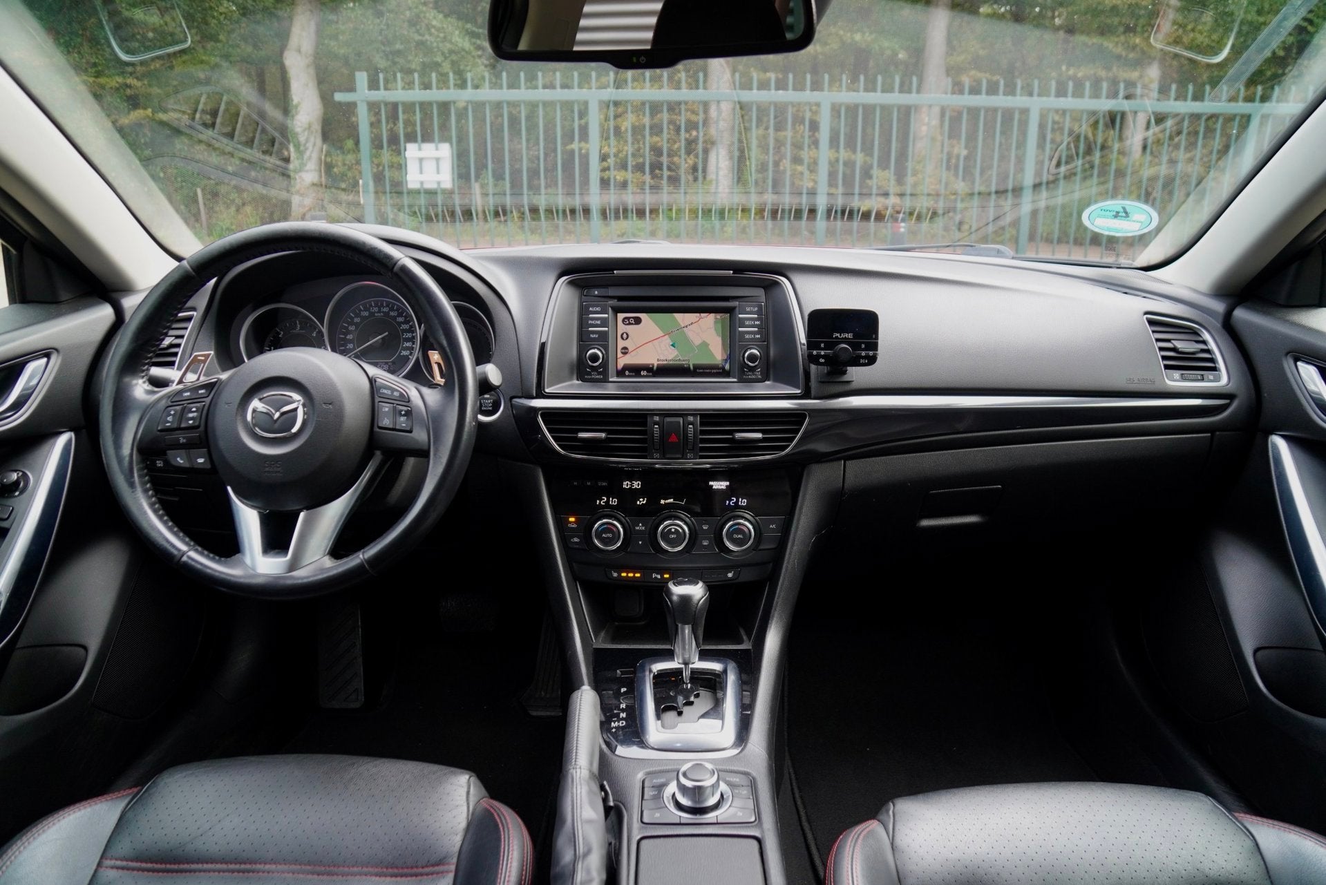 Mazda 6 Sportbreak 2.2D SkyActiv-D 150 AUT LEDER NAVI TREKHA, Auto's, 730 kg, Gebruikt, 4 cilinders, 150 pk